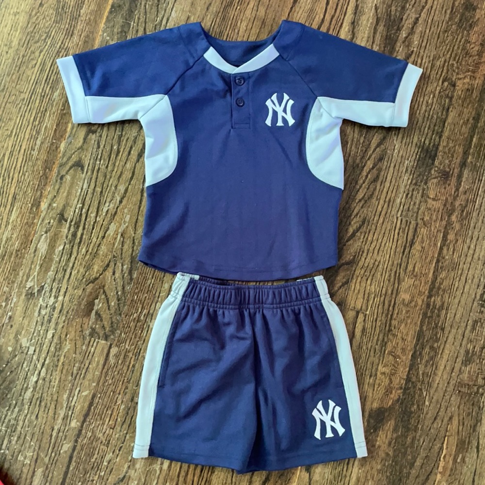 New York Yankees Toddler Boys Navy Blue Set!! ⚾️